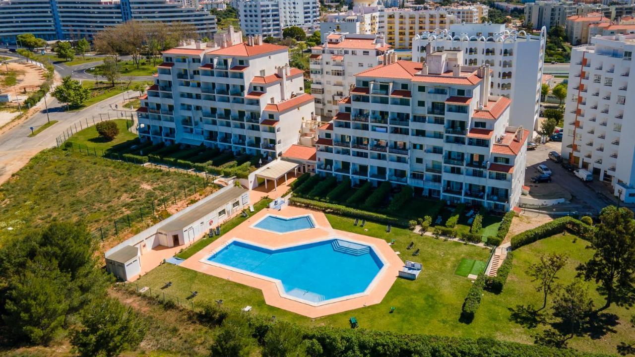 2Bdr Duplex W Ac & Pool In Portimao By Lovelystay المظهر الخارجي الصورة